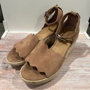 Maurices Hayley Espadrille Faux Suede Mauve Wedge Sandals Women's Size 8.5